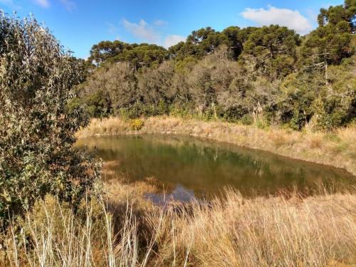  Uma das três fontes